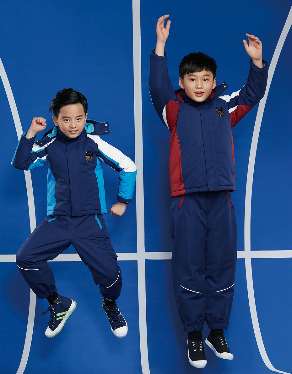 小学校服定做